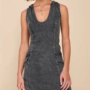 Lulu's Elegant Black Hooded Midi Dress NWT